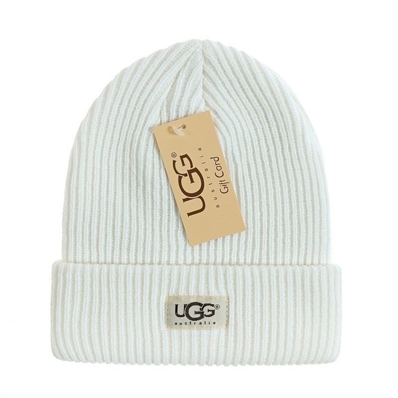 UGG Other - UGG Kids Ivory Ribbed Beanie